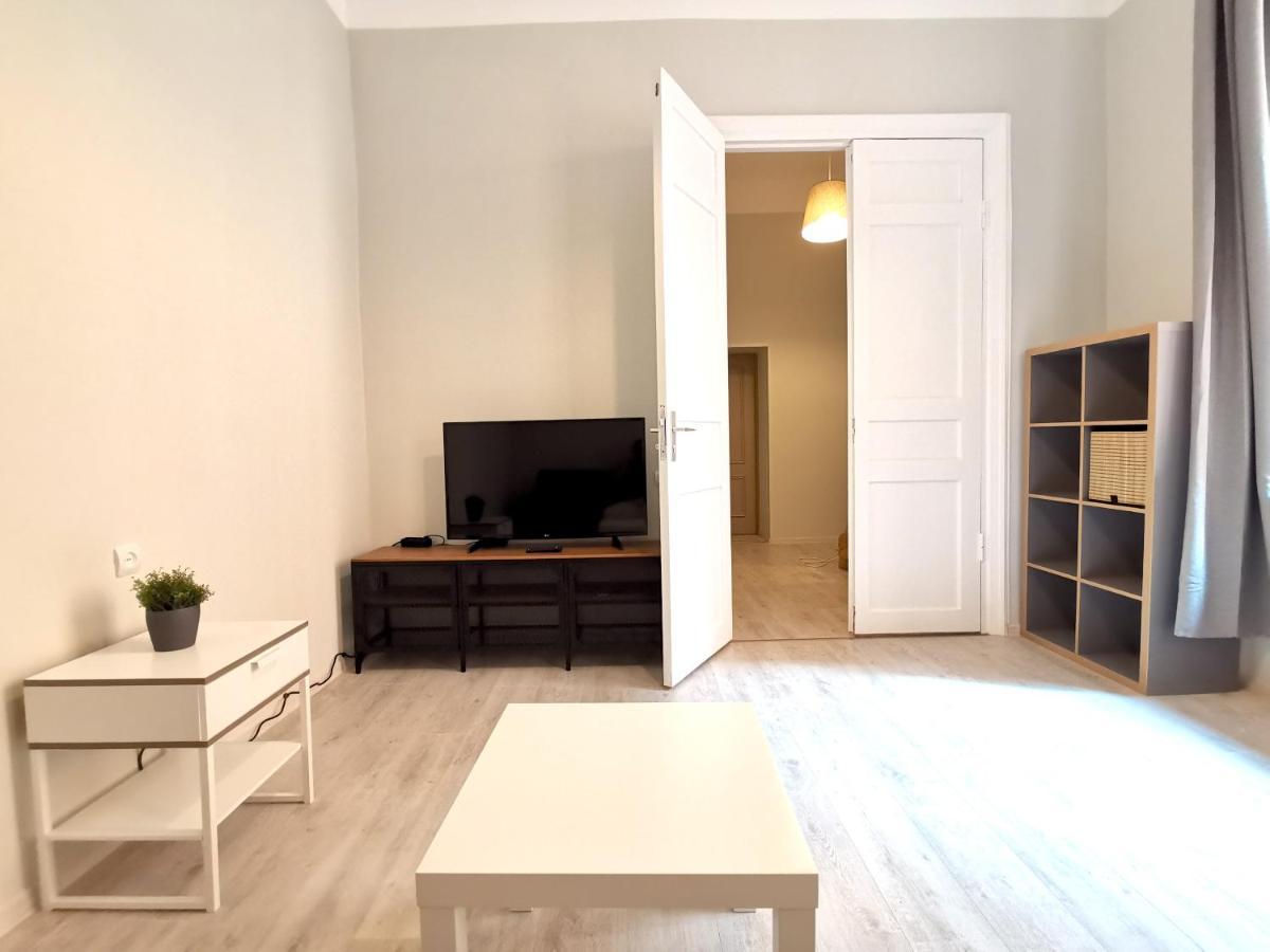 Lacplesa Downtown New 2-Bedroom Apartment Riga Eksteriør bilde